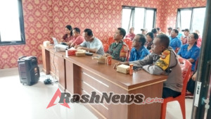 Bhabinkamtibmas Desa Kesiut Hadiri Undangan Musdes Penetapan RKPDES Tahun Anggaran 2026.