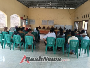 Danposramil Maronge Hadiri Rapat Koordinasi Satgas Elpiji 3 Kg di Kantor Camat Maronge