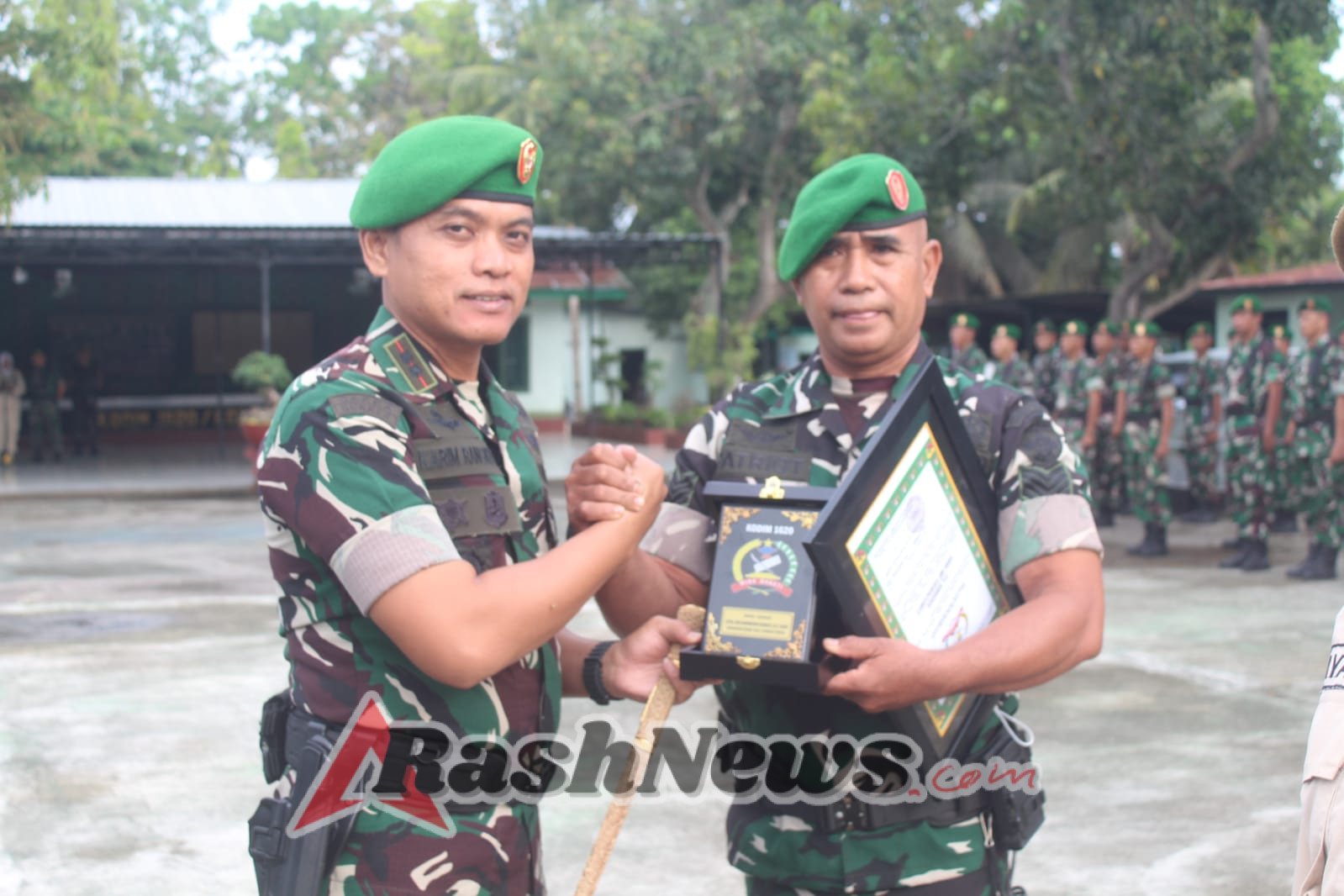 Serma Patriot Pensiun Dari Dinas TNI AD, Dandim Loteng: Inspirasi Bagi Prajurit