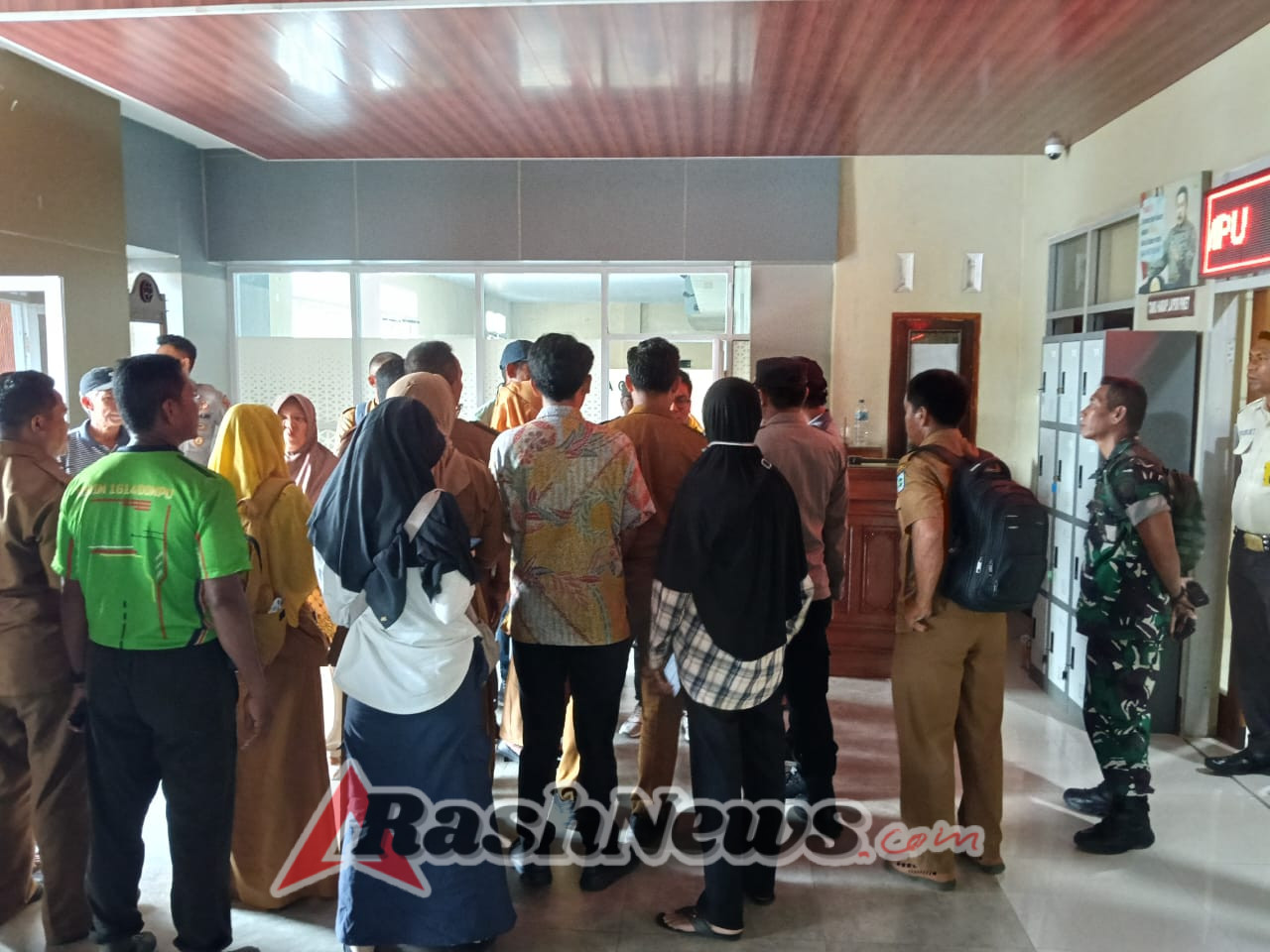 Personel Kodim Dompu Kawal Ketat Eksekusi Camat Pajo