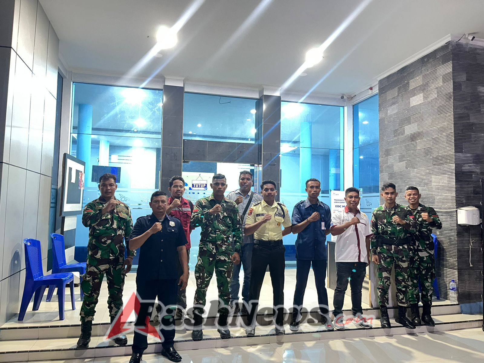 Patroli Malam Kodim 1601/Sumba Timur Dapat Sambutan Positif dari Masyarakat