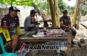 Komsos Babinsa Desa Desaloka Berjalan Aman dan Tertib