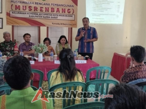 Babinsa Koramil 01/Loli Hadiri Musrenbang di Kelurahan Komerda