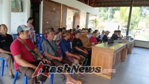 Babinsa Melinggih Kelod Dorong Partisipasi Masyarakat dalam Musrenbangdes