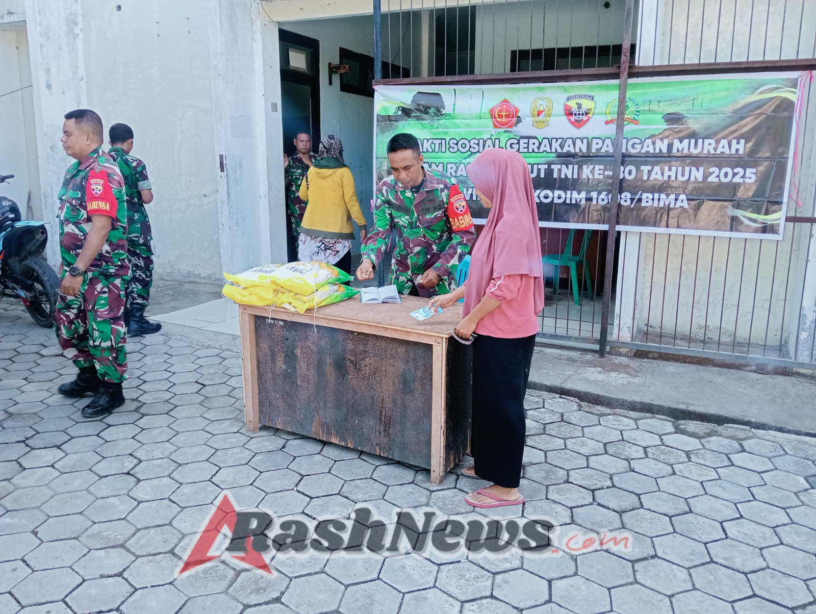 Gerakan Pangan Murah Kodim 1608/Bima Bantu Ringankan Beban Ekonomi Masyarakat