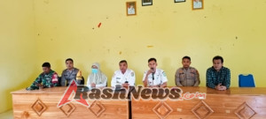 Babinsa Desa Labuhan Bontong Hadiri Rapat Kelompok Tani Dewa Buil di Kecamatan Tarano