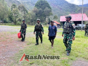 Kehadiran Satgas Yonif 743/PSY di Kampung Yamo Disambut Hangat