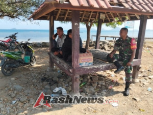 Kegiatan Komsos di Kiantar, Babinsa Tekankan Pentingnya Kebersihan dan Ketertiban