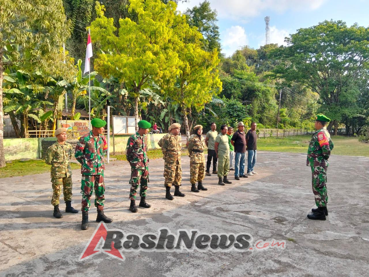Babinsa dan Komponen Masyarakat Bersinergi Sambut Hari Jadi TNI ke-80, Laksanakan Patroli Bersama