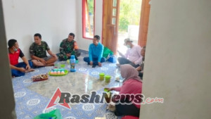 Babinsa Desa Mantar Dorong Suksesnya Register dan Vaksinasi Ternak di Wilayah Binaan