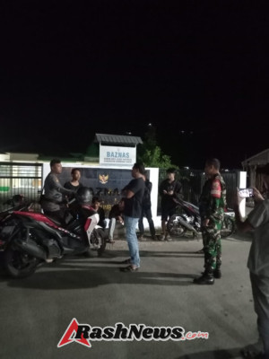 Patroli Malam Babinsa di Kota Taliwang, Warga Diajak Tertib dan Aman