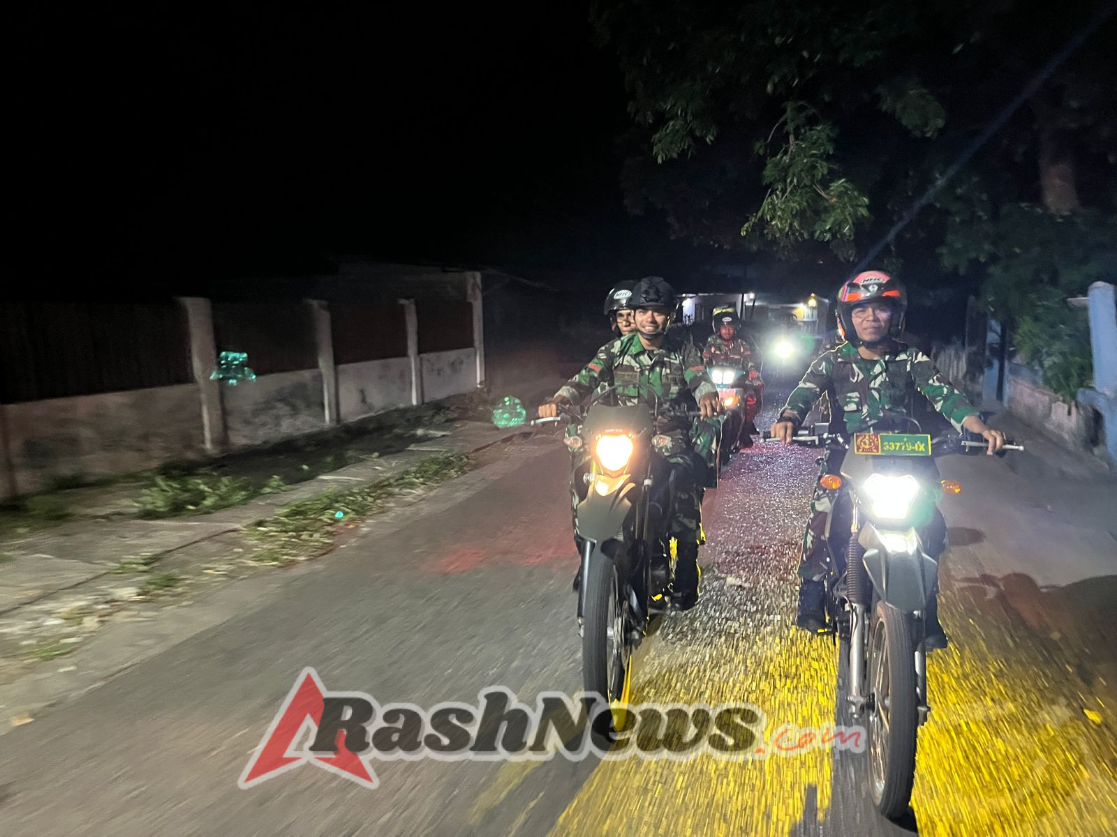 Patroli TNI Hadirkan Rasa Aman Bagi Masyarakat Kabupaten Alor