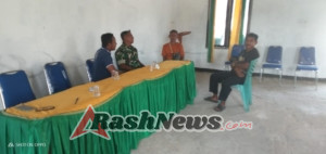 Babinsa Serda Roni Riberu Laksanakan Monitoring dan Komsos di Desa Fatelilo