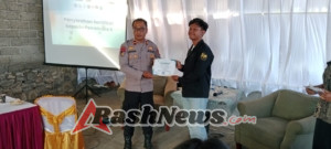 Sat Polairud Polres Karangasem Hadiri Sosialisasi Pemberdayaan Nelayan Cerdas dan Keamanan Laut di Seraya Timur