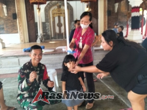 Dampingi Posyandu ILP, Babinsa Semarapura kauh Tegaskan Kesehatan Masyarakat Skala Prioritas