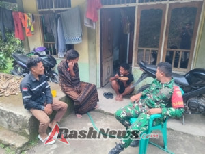 Dekatkan Diri dengan Masyarakat, Babinsa Gelar Komsos di Wilayah Binaan Kelimutu