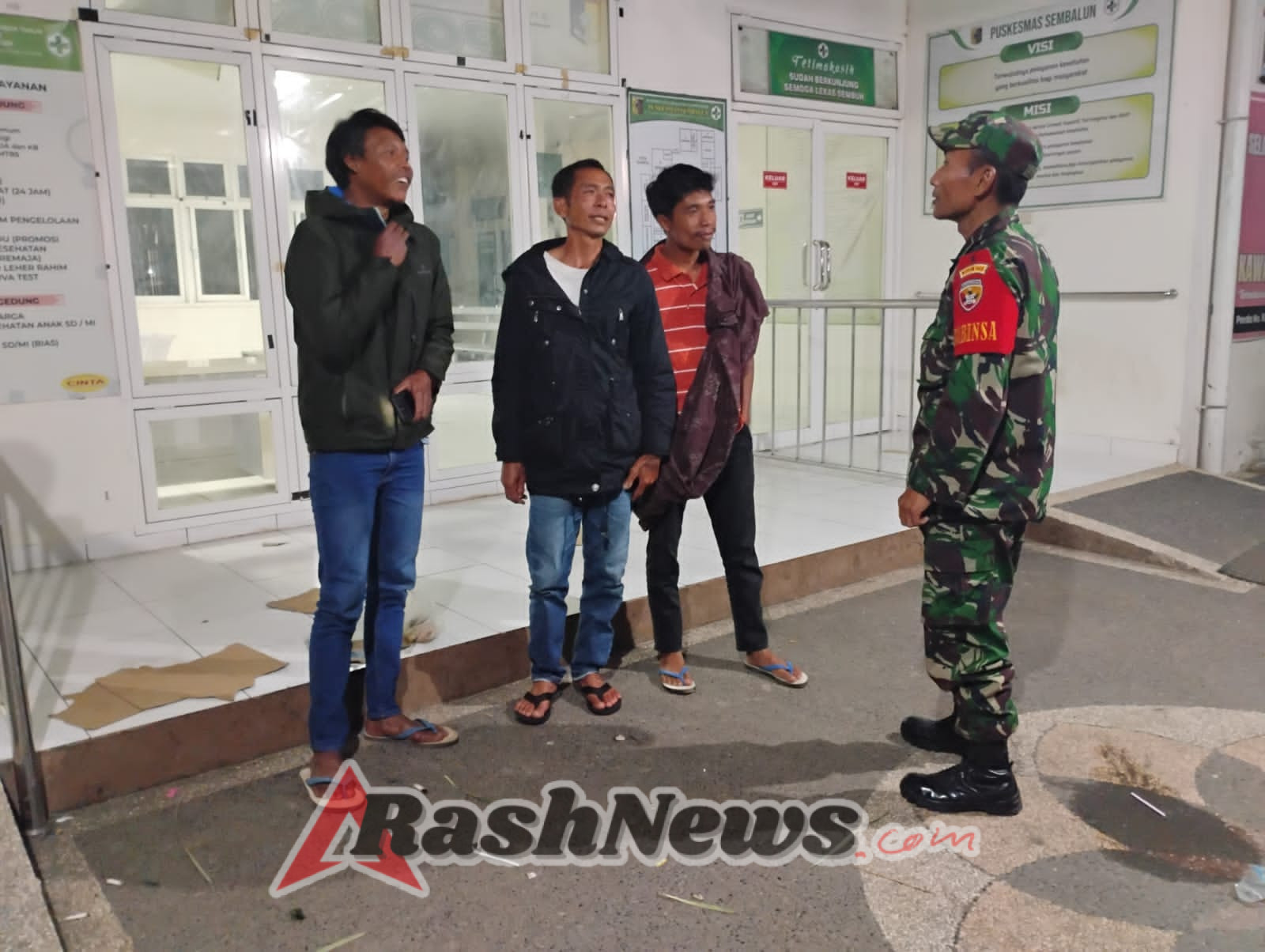 ‎Patroli Malam Babinsa Perkuat Sinergi TNI dan Warga di Desa Sembalun