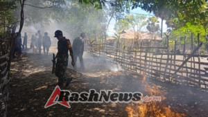 Babinsa Koramil 1627-03/Batutua Ajak Warga Sakubatun Jaga Kebersihan Lewat Karya Bakti