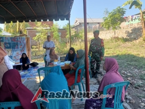 Dekat dengan Rakyat, Babinsa Sertu Dahlan Hadiri Posyandu Ibu Hamil, Balita dan Lansia