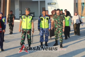 Dandim 1601/Sumba Timur Hadiri Pelepasan Pangdam IX/Udayana di Bandara Mau Hau Waingapu