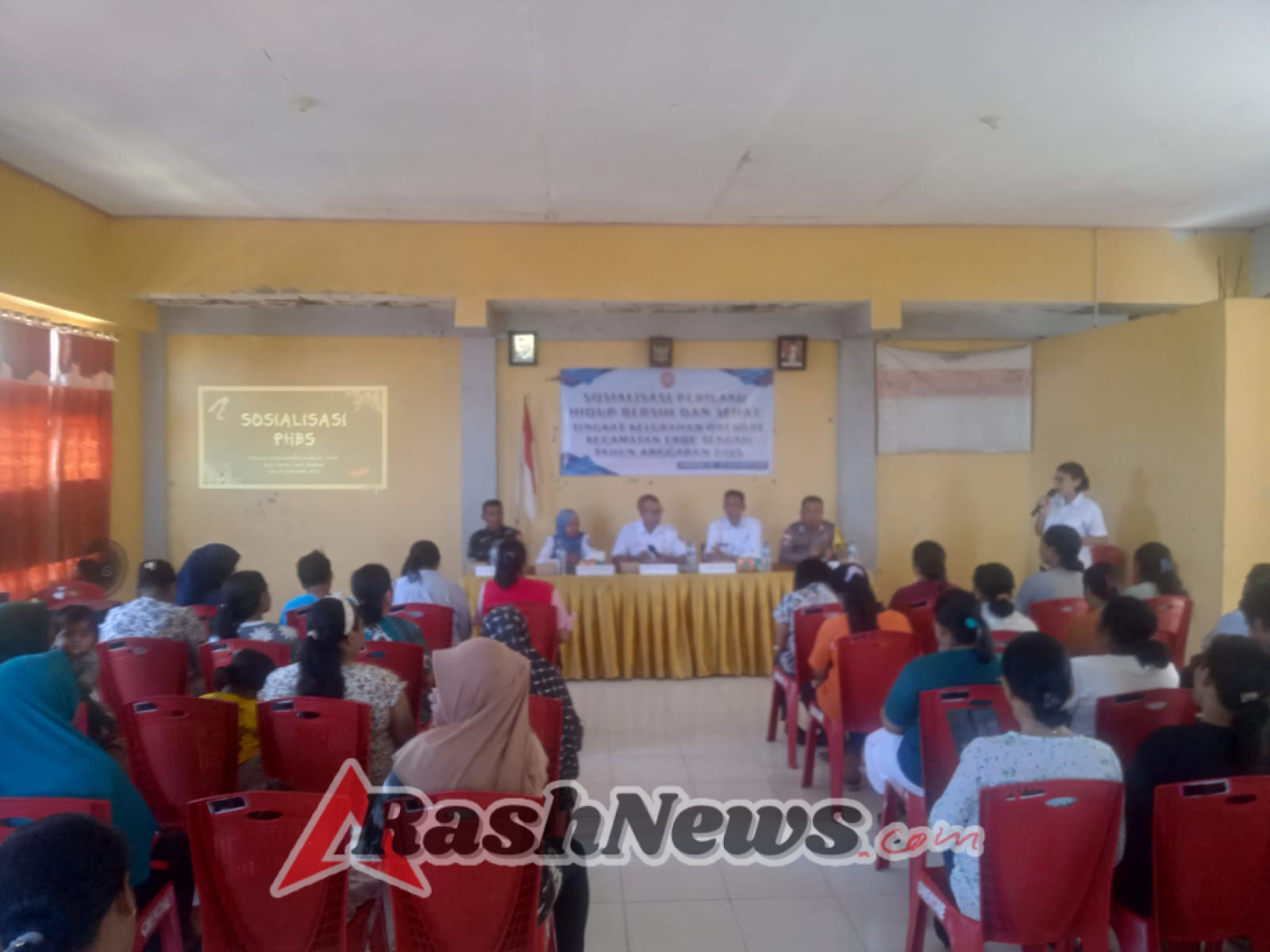 Pelatihan Kader Posyandu di Onekore: Sinergi Babinsa dan Puskesmas untuk Masyarakat Sehat