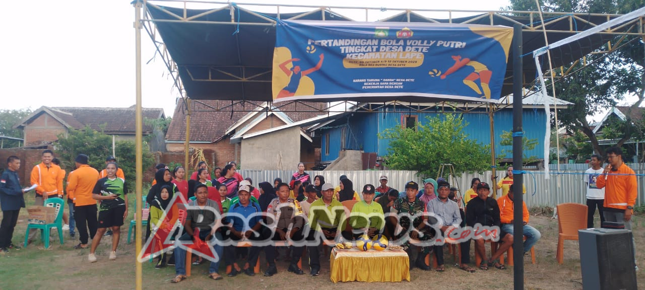 Pembukaan Lomba Voli Ball di Desa Dete Berlangsung Meriah, Babinsa Turut Mendukung