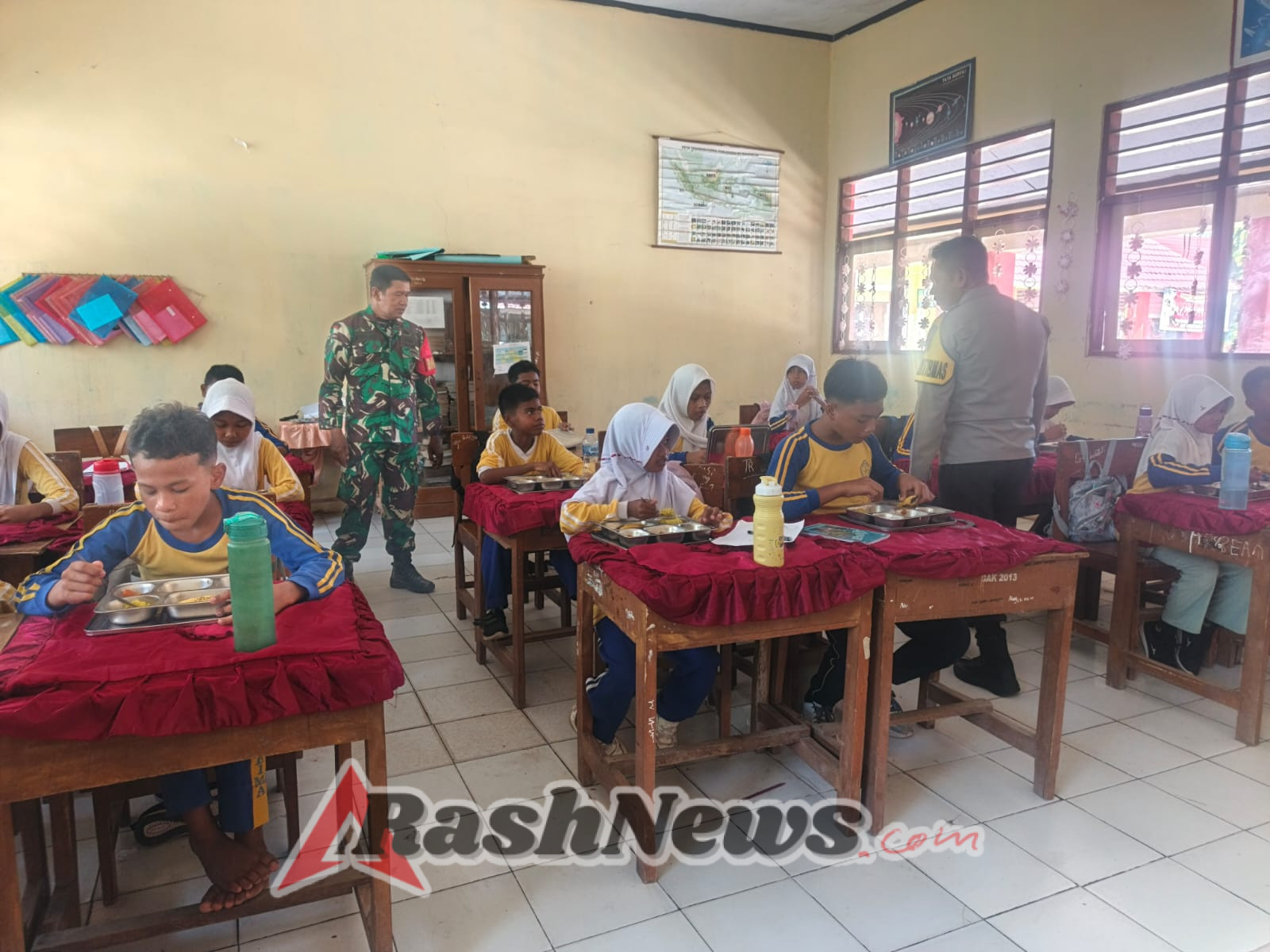 Koramil 1608-01/Rasanae Bersama Babinsa Sukses Fasilitasi Program Makan Bergizi di Kota Bima