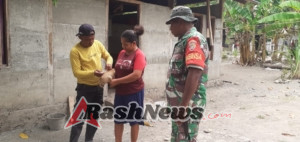 Babinsa Naikliu Aktif Kawal Program Vaksinasi Rabies di Wilayah