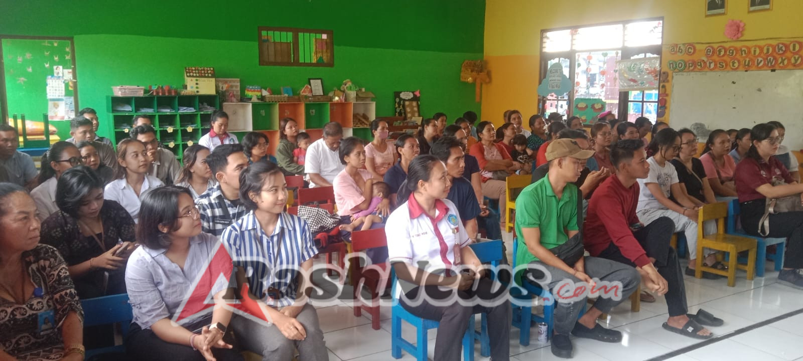 Komsos di Desa Sulanyah Wujudkan Sinergi Aparat dan Warga untuk Desa Aman dan Bersih