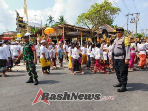 Nonton bersama secara virtual Upacara Peringatan HUT TNI ke-80 dipimpin Kasdim 1623/Karangasem.