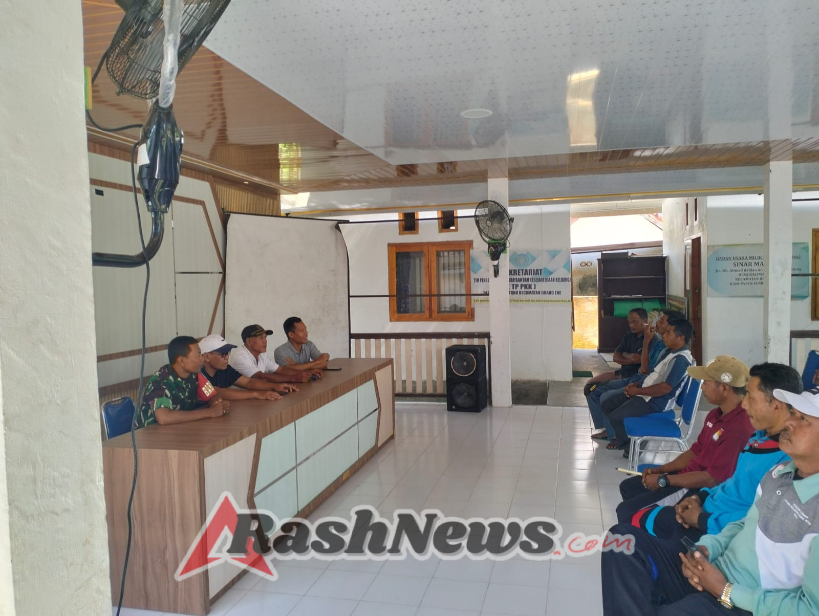 Babinsa Koramil 1628-01/Taliwang Terus Aktif Dampingi Setiap Kegiatan Pembangunan di Wilayah Binaan