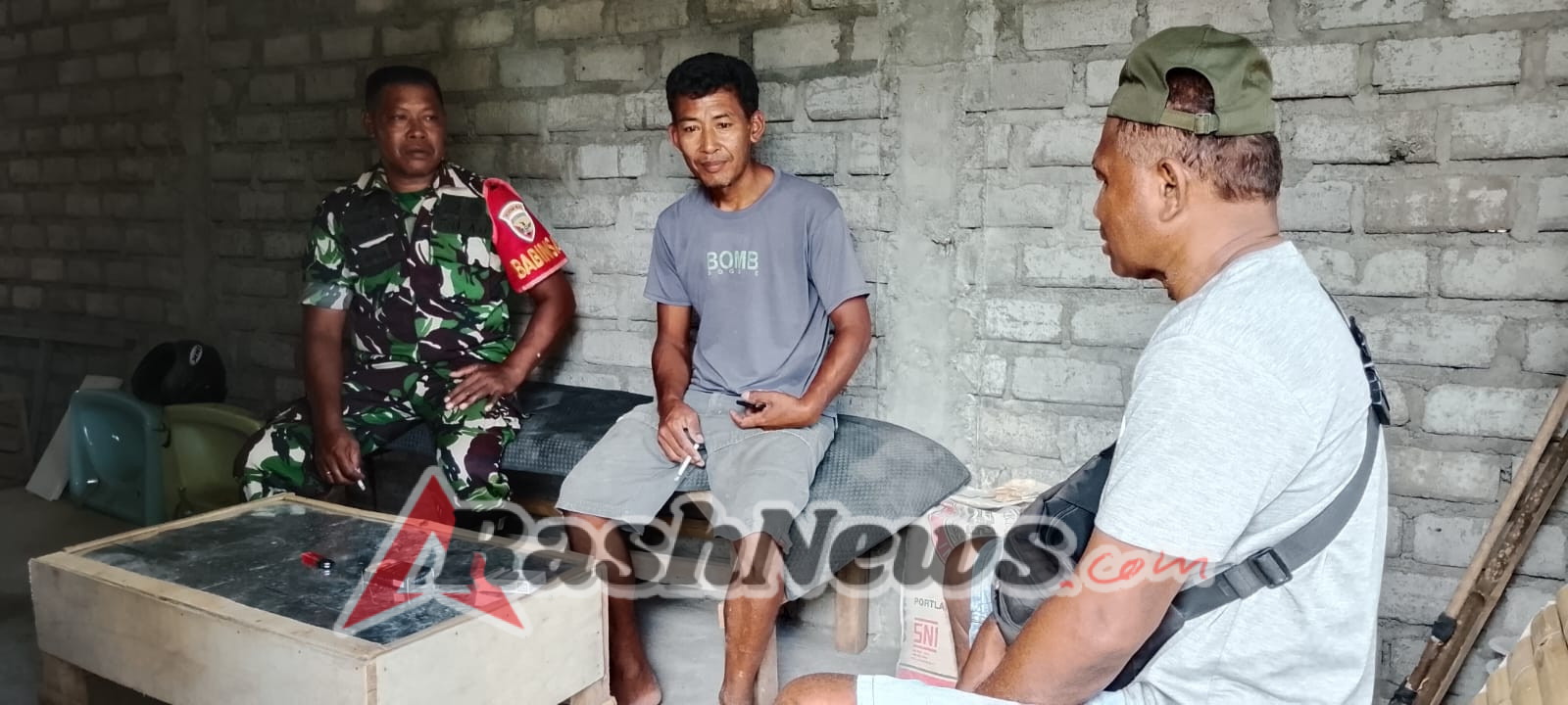 Komsos dan Pamwil Babinsa Detusoko Berjalan Lancar, Warga Antusias Mendukung