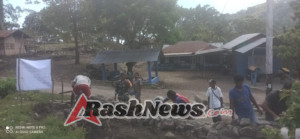 Babinsa Kodim 1602/Ende Tingkatkan Sinergi dengan Masyarakat Lewat Karya Bhakti di Kotabaru