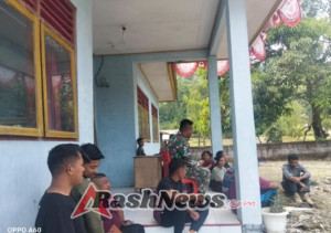 Babinsa Koramil 1602-04/Maurole Aktif Komunikasi Sosial dengan Masyarakat Desa Otogedu