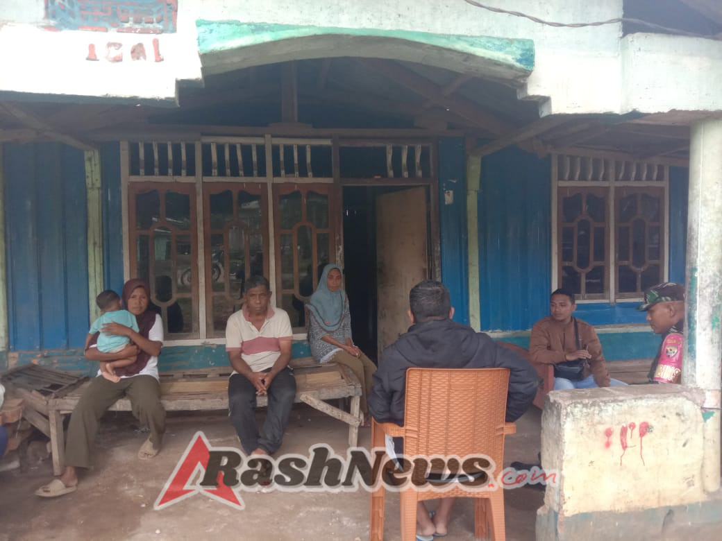 Babinsa Koramil 02/Wolowaru Aktif Pantau Kondisi Wilayah dan Dengarkan Aspirasi Warga Waturaka