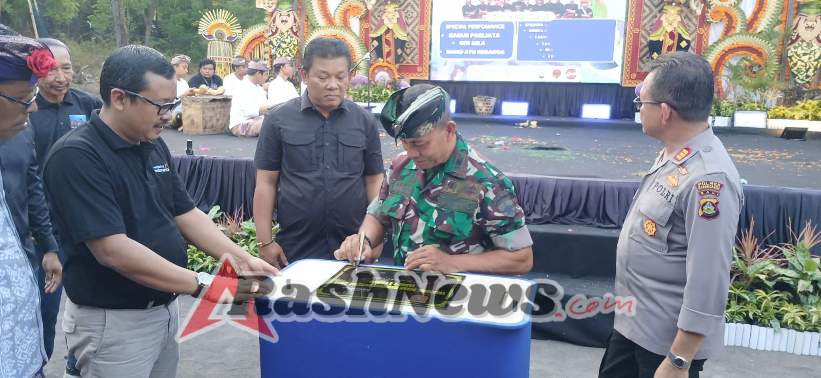 Dukung Meningkatkan kunjungan wisatawan ke Tulamben, Pjs.Danramil 1623-08/Kubu hadiri festival Tulamben tahun 2025