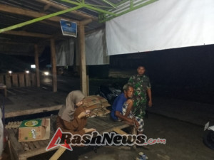 Babinsa Ingatkan Warga Poto Tano untuk Terus Jaga Keamanan Lingkungan