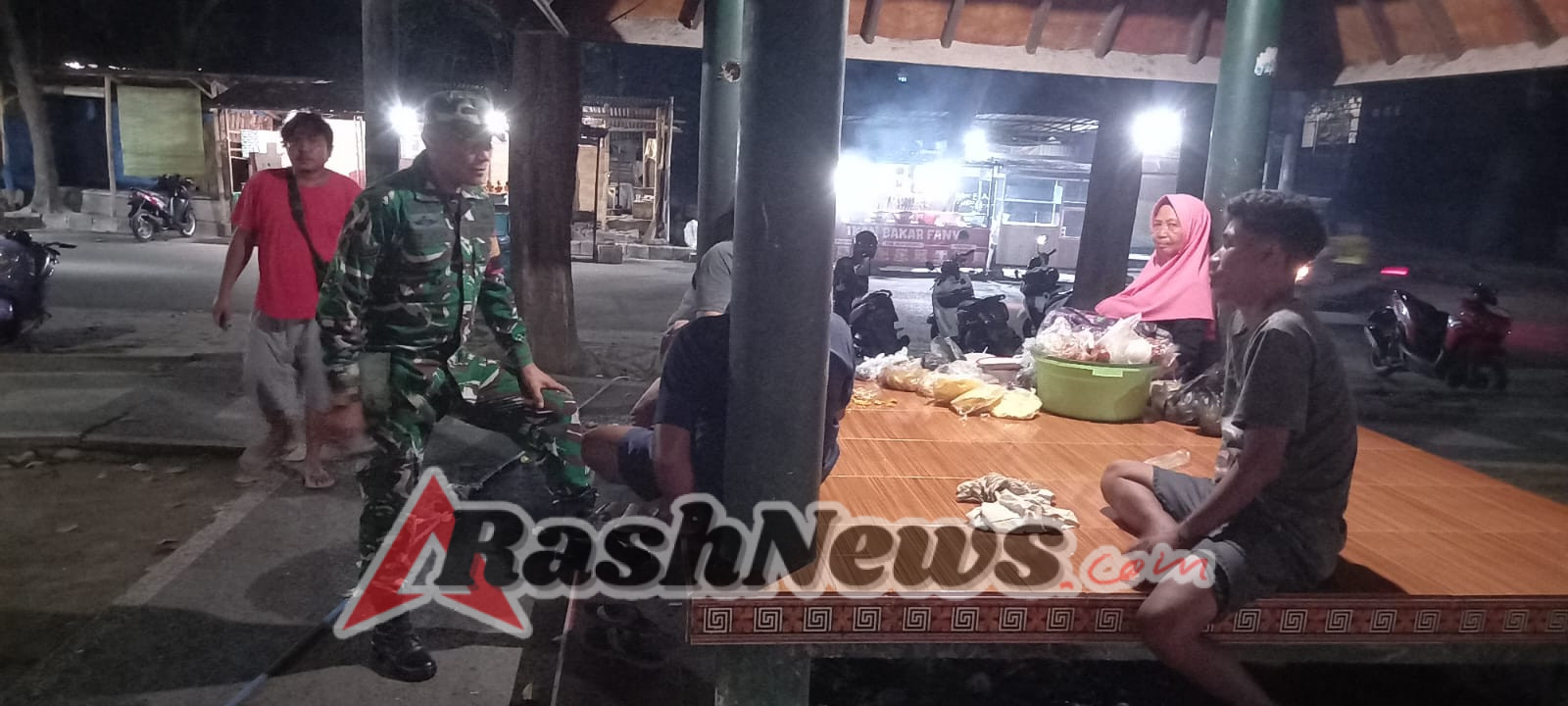 ‎Bangun Keakraban, Babinsa Titanadi Ajak Warga Perkuat Silaturahmi dan Gotong Royong