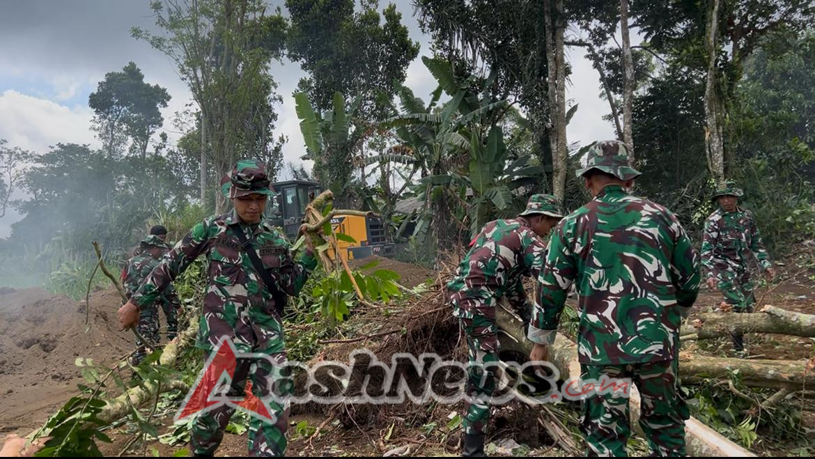 Kodim 1626/Bangli Gelar Karya Bakti Siapkan Lokasi Ground Breaking KDKMP di Desa Pengotan
