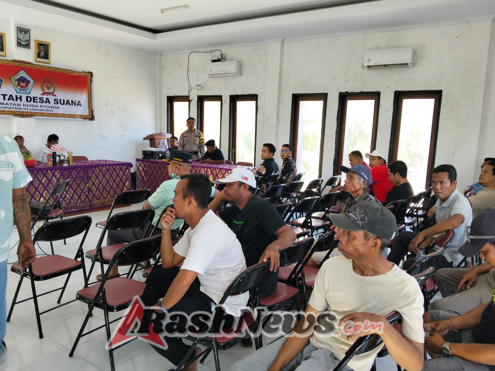 Hadiri Sosialisasi PT PLN Indonesia Power, Babinsa Suana Sebut Wahana Edukasi Masyarakat Terkait PLTS