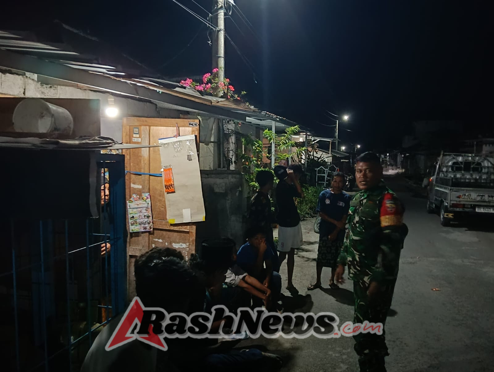 ‎Babinsa Desa Kembang Kerang Ajak Warga Wujudkan Lingkungan Aman dan Kondusif