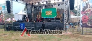 Hadiri Pembukaan Acara Nongan Village Festival, Anggota Koramil 1623-03/Rendang turut dukung kemajuan pariwisata.