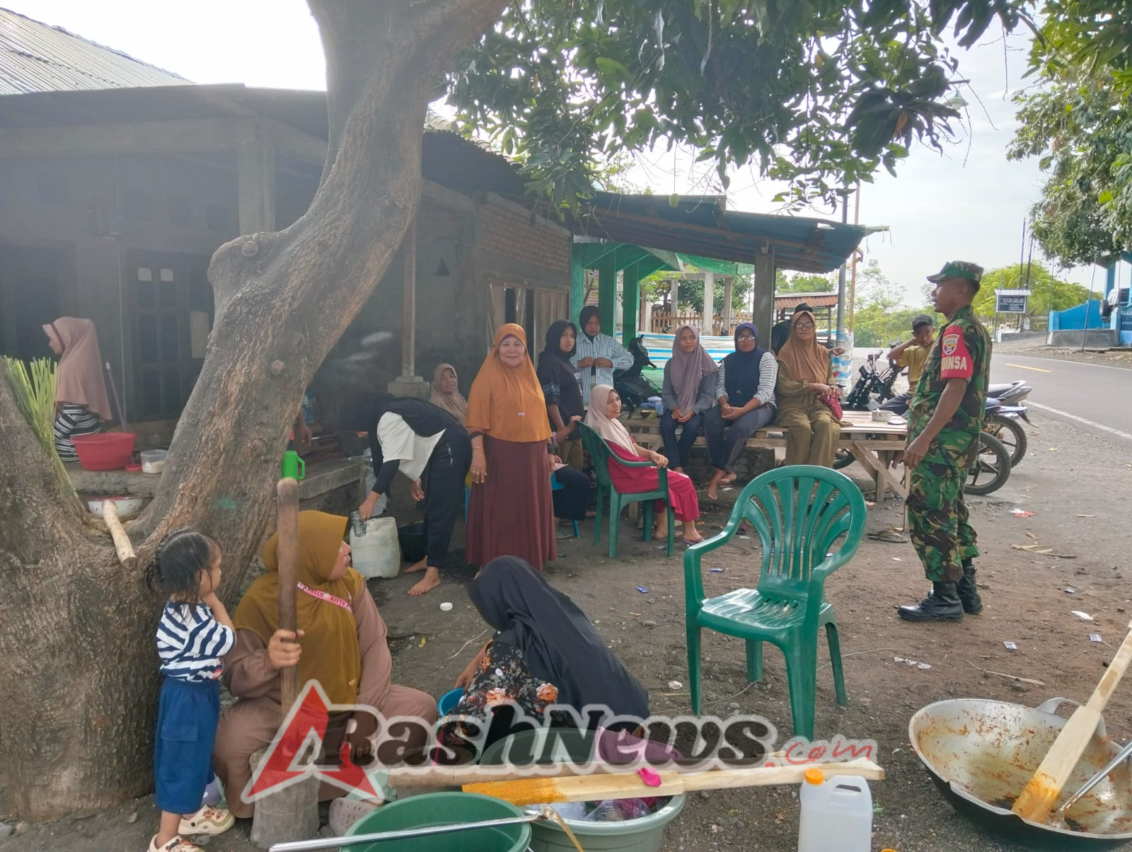 Bangun Generasi Sehat, Babinsa Koramil Pekat Tekankan Edukasi Moral Remaja