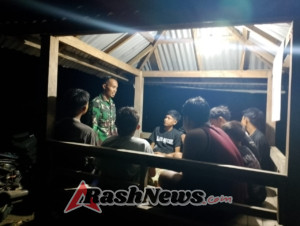 Keamanan Lingkungan Terjaga, Babinsa Dorokobo Aktif Lakukan Ronda Malam