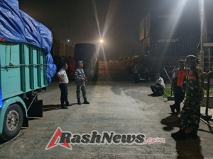 Babinsa Bersama Instansi Terkait Amankan Arus Penumpang dan Barang di Pelabuhan IPPI Ende