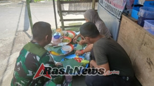 Perjuangan Inaq Alimudin Tempuh Lima Kilometer Demi Rezeki di TMMDKe-126 Mataram