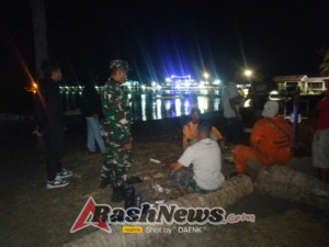 ‎Patroli Malam Babinsa Labuhan Lombok Ciptakan Suasana Aman dan Nyaman di Tengah Warga