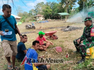 Musim Hujan Tiba, Babinsa Pekat Ingatkan Bahaya Lingkungan Kotor