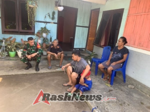 Monitoring Wilayah dan Komsos, Babinsa Koramil 1602-03 Pastikan Kondisi Aman di Desa Ratewati Selatan