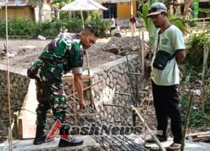 Sinergi Babinsa dan Warga Sekotong Bangun Akses Ekonomi Desa